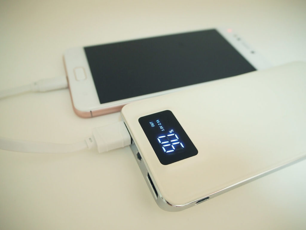 Rakuten Miniのバッテリー使用時間は大きさに相応か